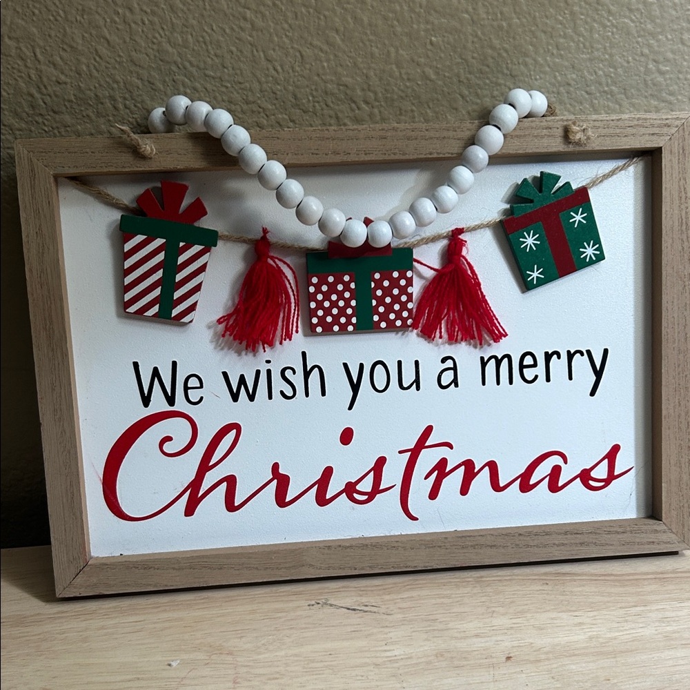 Festive Christmas Wall Sign with Beaded Garland